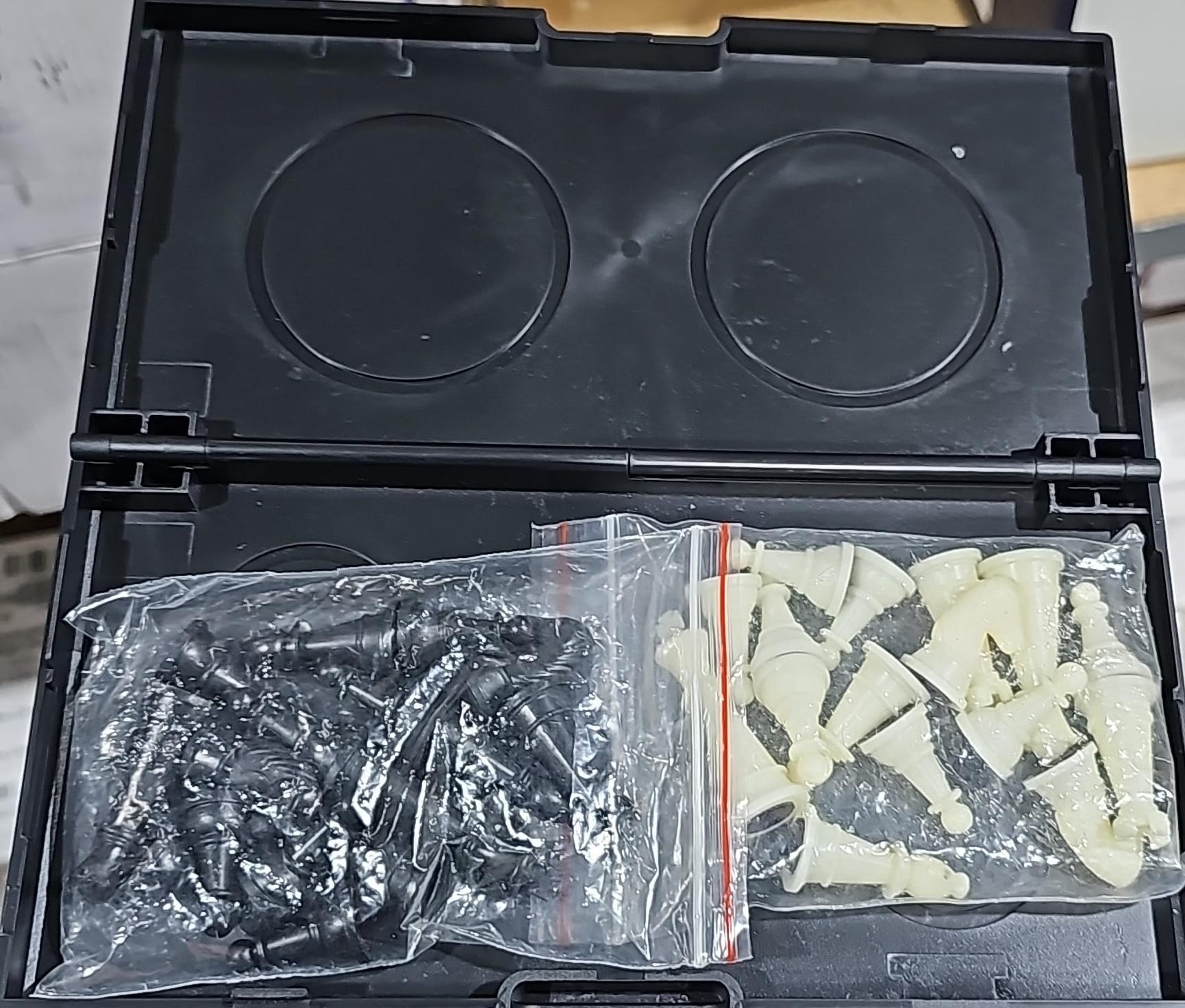 Chess board set -travel