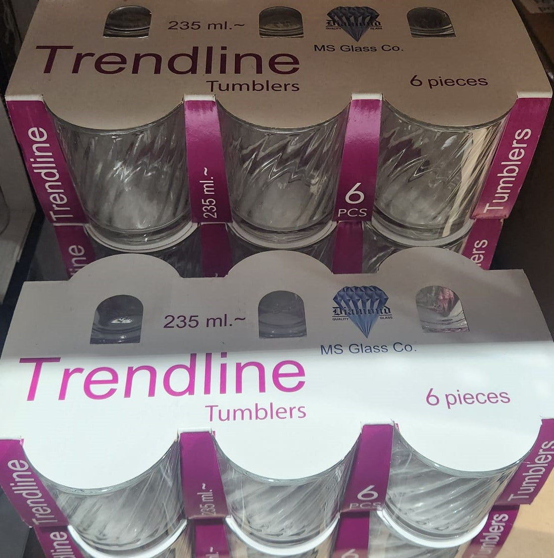 GLASS TRENDLINE 235ML.