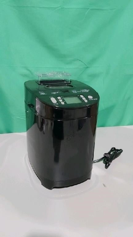 Wolfgang Puck 2-lb 14-Function Bread Maker