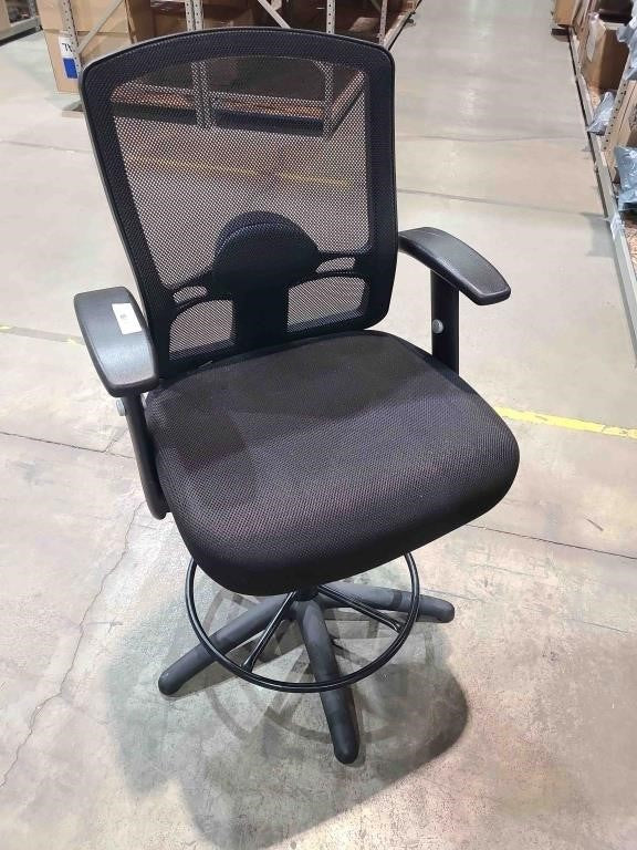 Deluxe Mesh Work Stool