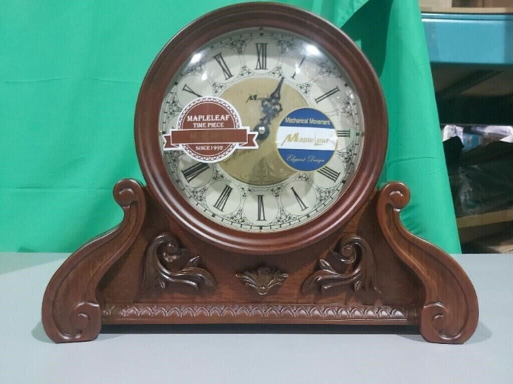 Maple leaf Mechinal Movement Mantel Clock 14x11x6