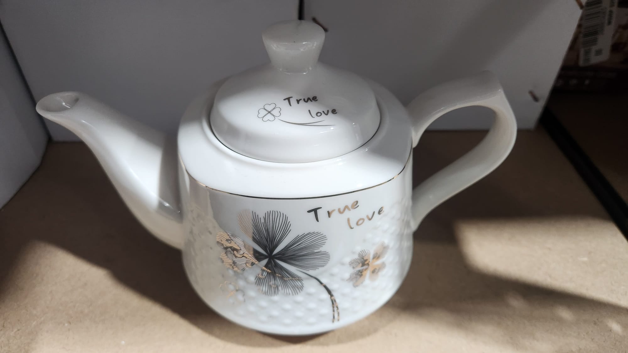 CERAMIC TEAPOT