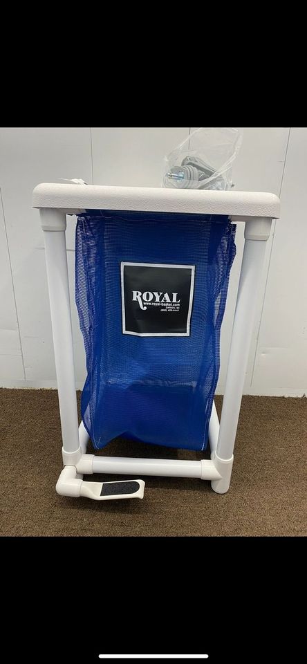 COMMERCIAL GRADE ROYAL BASKET HAMPER