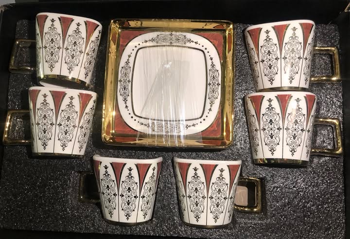 CUPS FOR TEA/COFFEE