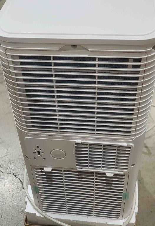 Air Conditionner with Fan and Dehumidifier Model #FP10110US-WH