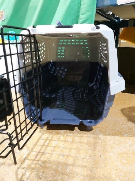 Amazon Basics 2-Door Top-Load Hard-Sided