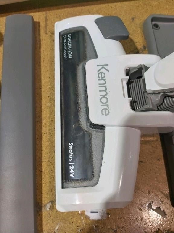 Kenmore DS1030 Cordless Stick Vacuum Lightwei