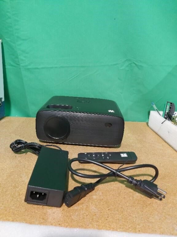 RCA 2 IN 1, HD Home Theatre Projector With Bonus 1