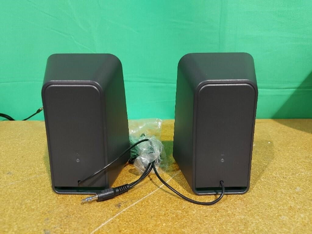 Logitech Multimedia Speakers Z213 (2.1 Stereo Spea