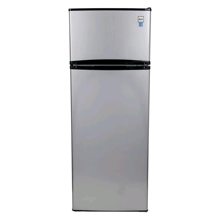 Avanti 7.3 Cu. Ft. Top Freezer Refrigerat