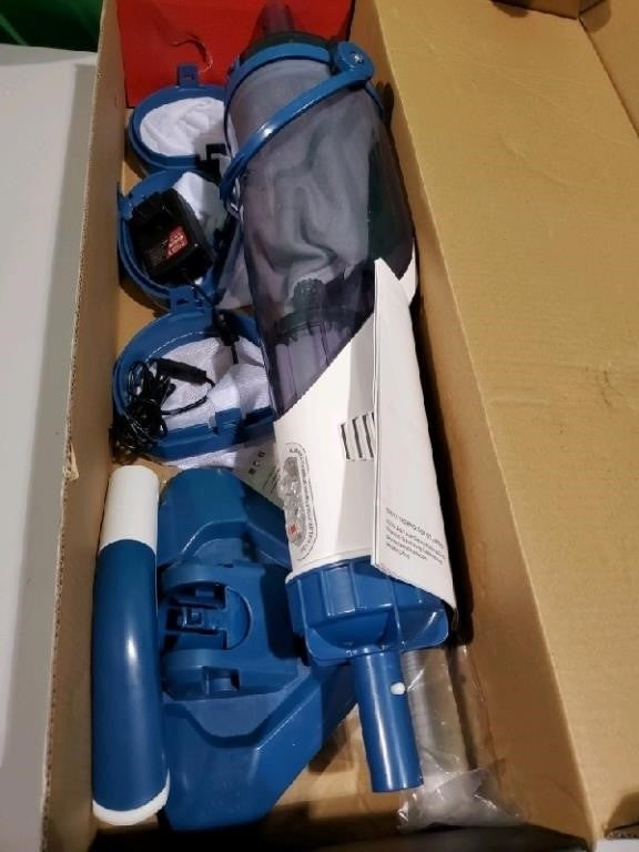 Enhulk 20V Cordless Pool Vacuum Kit. Blue