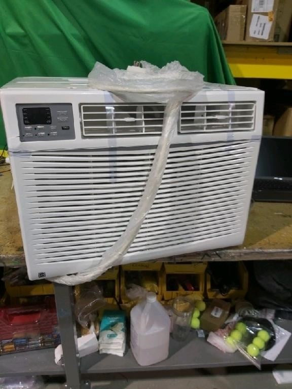 RCA 15000 BTU WINDOW ELECTRONIC AIR CONDI