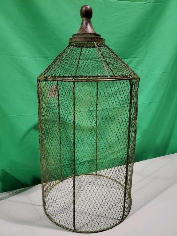 Beja Home Vintage Tall Chicken Wire Cloche. Gr