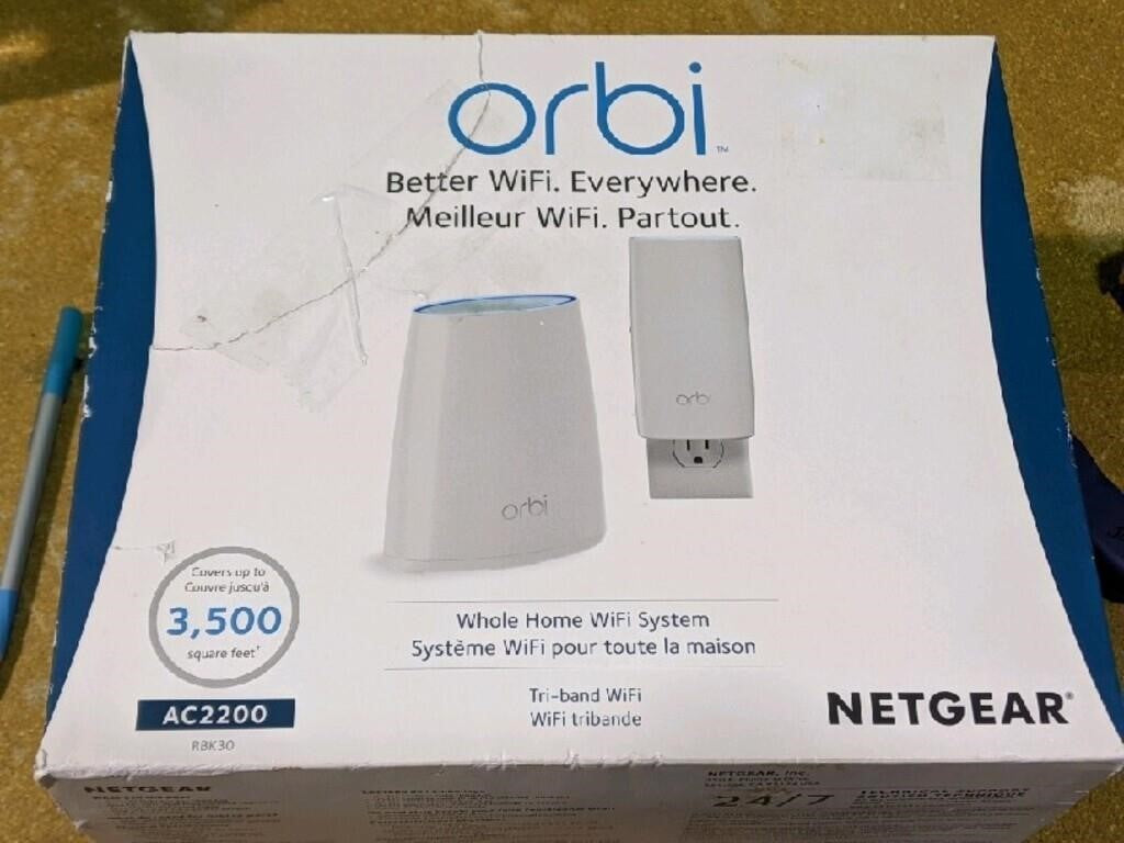 Netgear Orbi Whole Home AC2200 Tri Band WiFi System