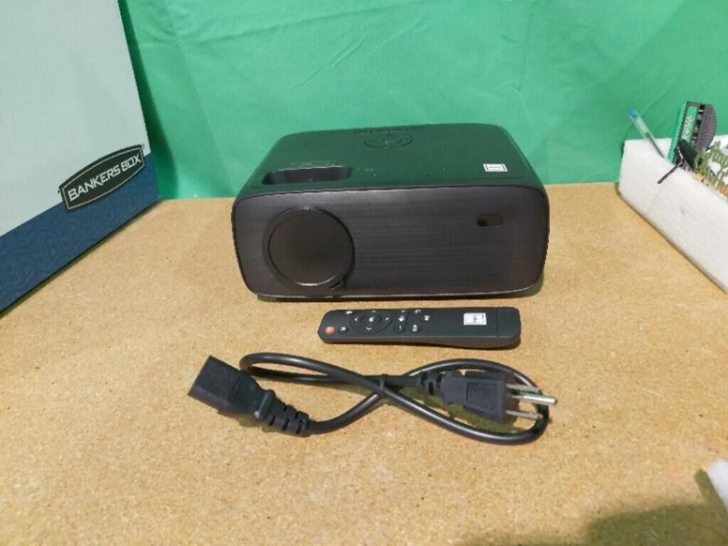 RCA 2 IN 1, HD Home Theatre Projector With Bonus 1